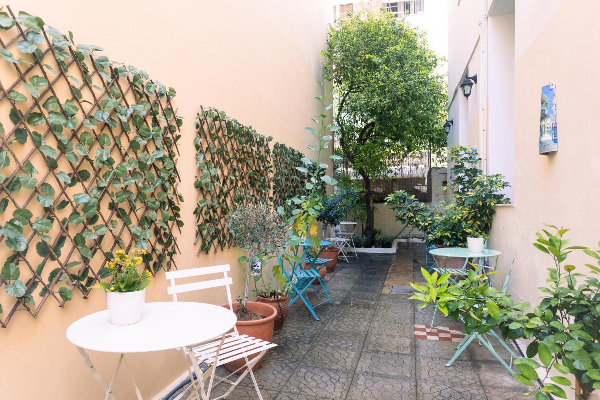 Alegria Simple Economy Rooms Athen Exterior foto