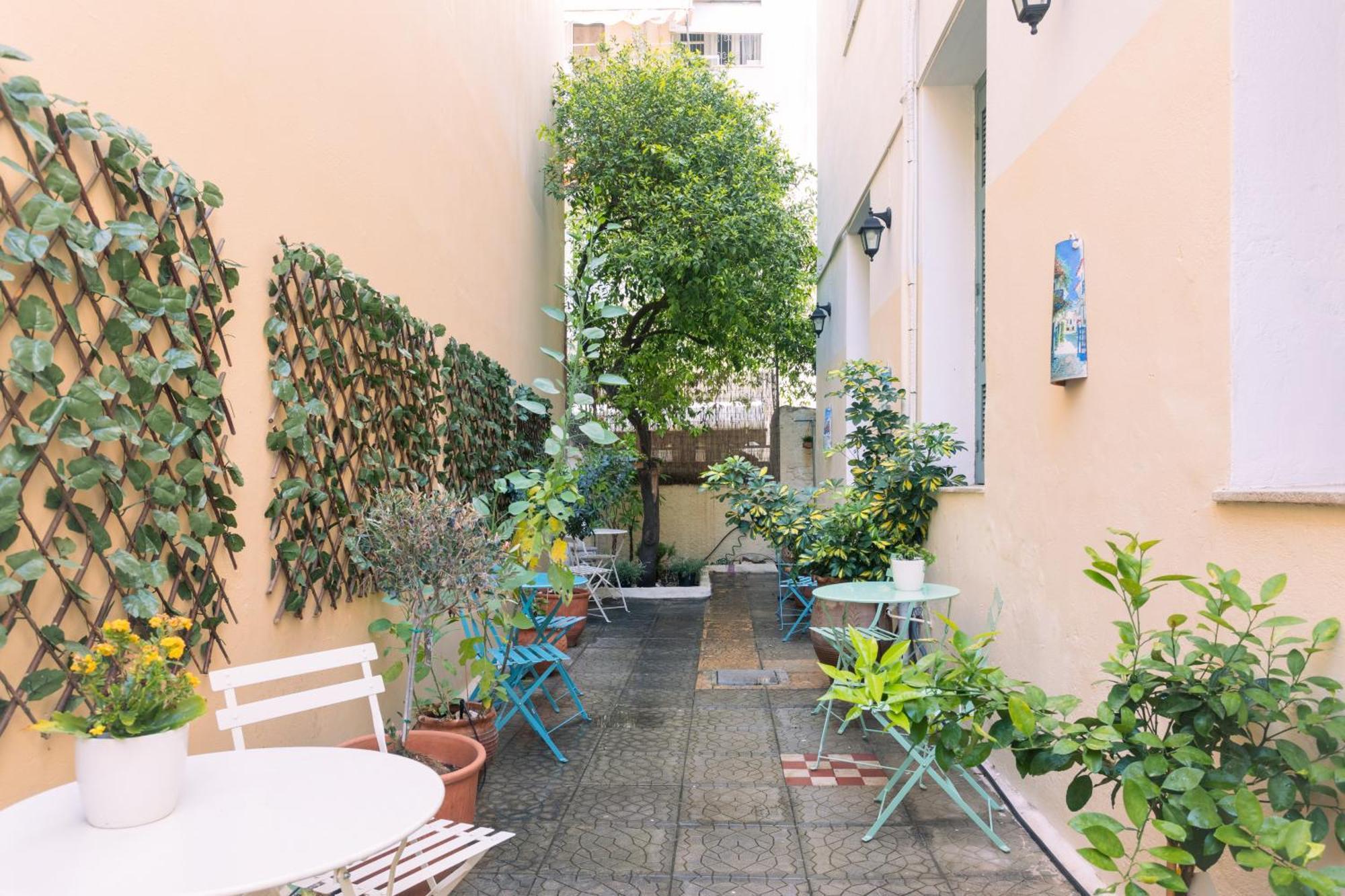 Alegria Simple Economy Rooms Athen Exterior foto